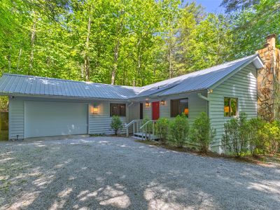 1915 W. Christy Trail