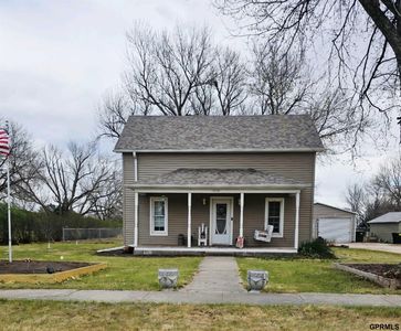 1330 N Main St