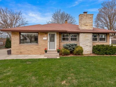 3845 South 92nd STREET