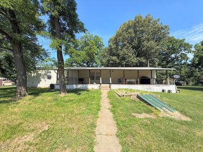 106 Ford St