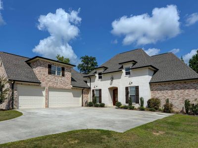 6276 Pinehill Dr
