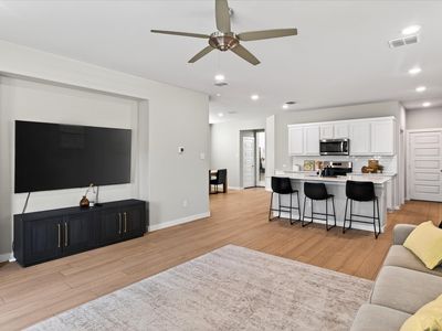 4713 Whitehill Trl