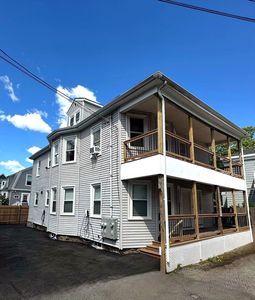 34-36 Curry Cir