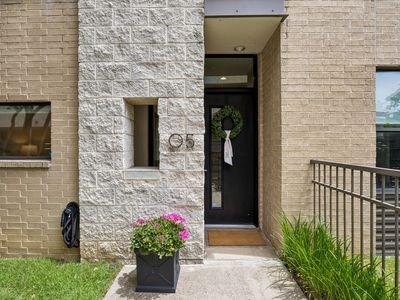 4140 Newton Ave APT 5