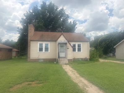 Property at 517 E Broadway St, Stafford, KS