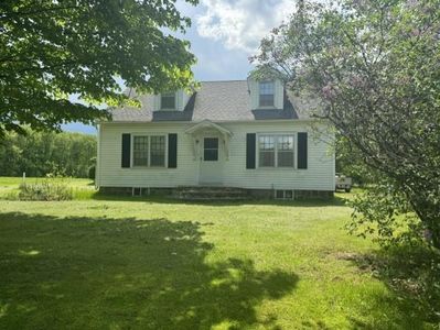 1612 West VETERANS PARKWAY