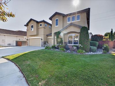 15 Victoria Cir