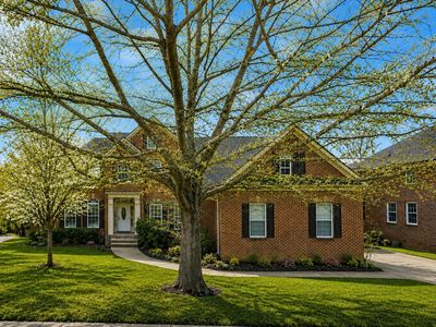 1122 Pin Oak Ln