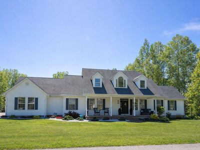 135 Arrowhead Dr