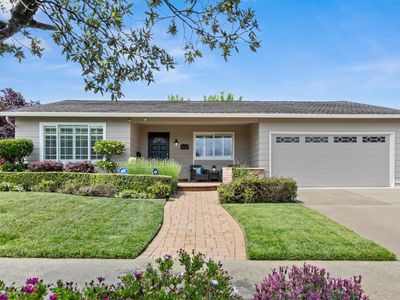 6079 Castello Dr