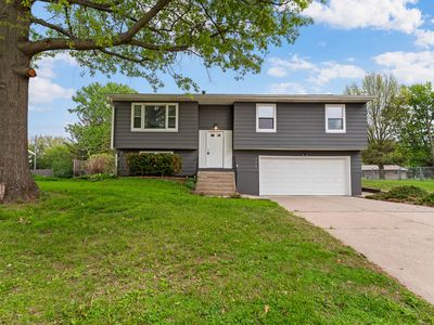 Property at 220 Melodie Ln, Colona, IL
