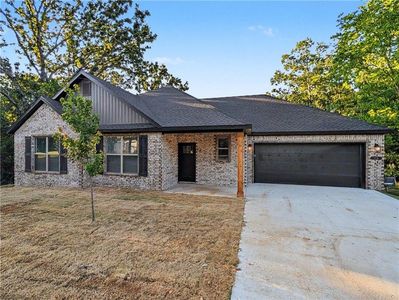 15 Salen Ln
