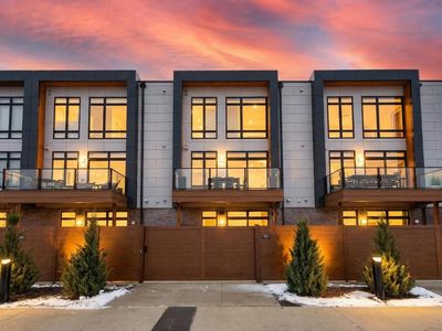 1104 Brookwood Dr #21