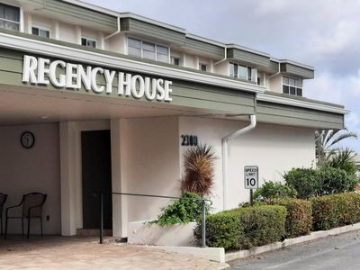 2300 Aaron St APT 313