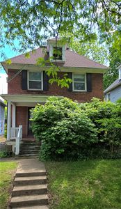 302 Field St