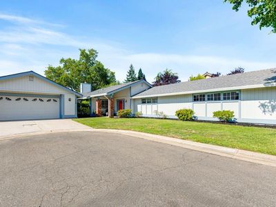 5206 Sirbuck Way