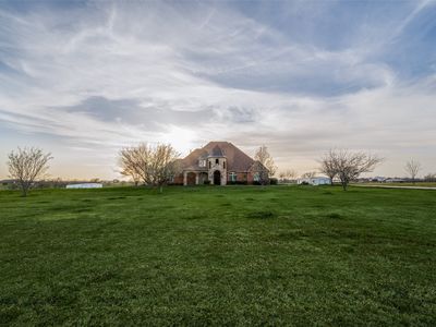 6803 Green Valley Cir