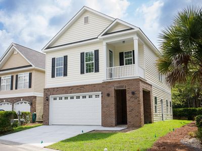 129 Charles Towne Ln.
