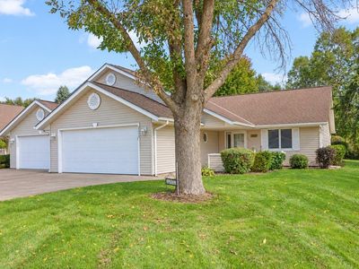 3253 Riverwood Dr