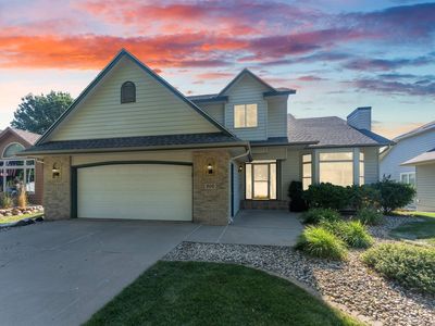 300 N Penstemon Ave