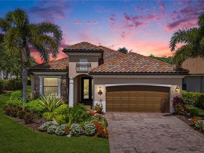 9457 Rialto DR