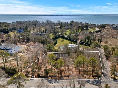 Property at 85 Eastway Dr, Southampton, NY
