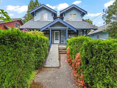 3235 NE 65th Ave