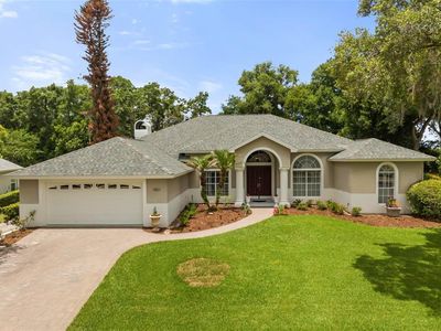 1521 Edgewater Dr