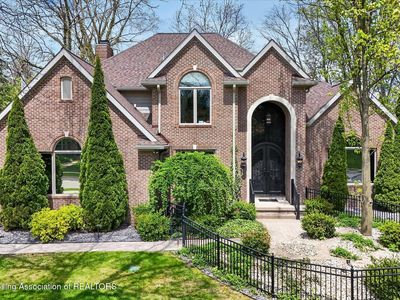 2032 Birch Bluff Dr