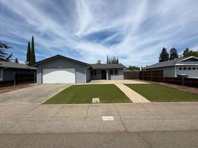 2283 Anita St