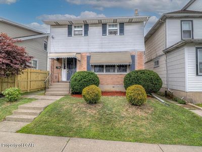 409 Carleton Ave
