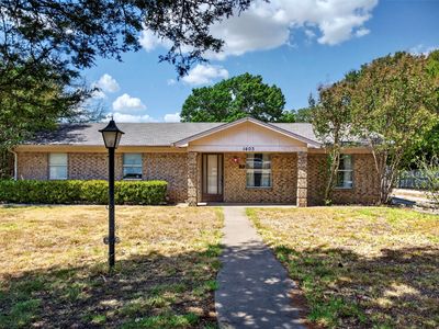 1403 N Melba Doyle Park Rd