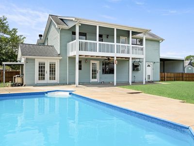 112 Robin Ave