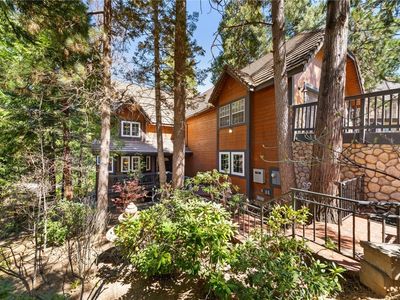 447 Bay View Dr
