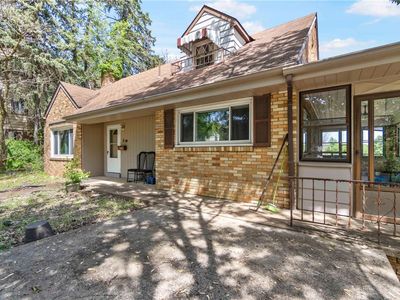 179 Ivory Ave