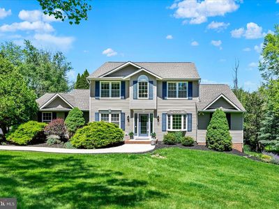24 Landau Dr