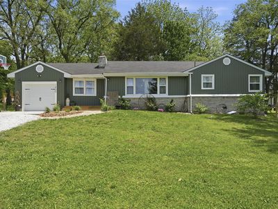 1400 S Farm Road 205
