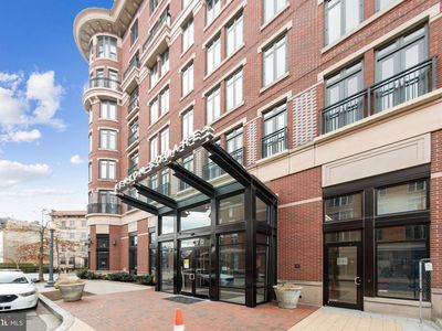 1390 Kenyon St NW #416