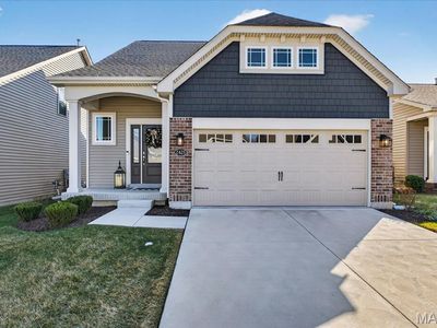 2425 Windswept Farms Dr