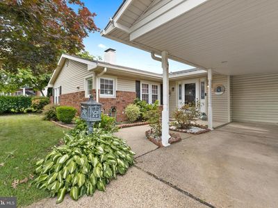 8 Marigold Cir
