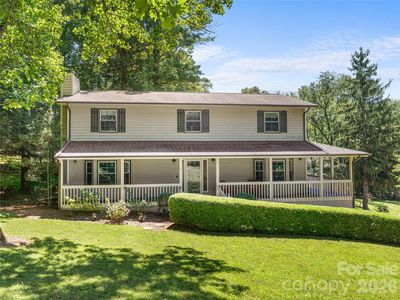 121 Churchill Downs Dr