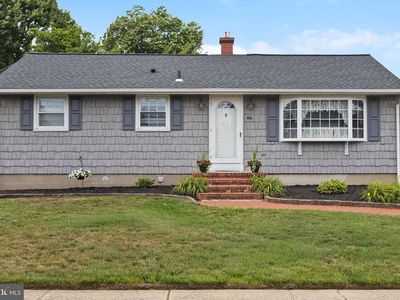 66 Englewood Blvd
