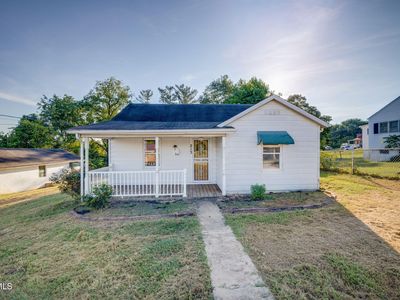 213 Hill Ave