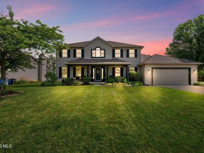 Property at 2001 Kenton Trl, Perrysburg, OH