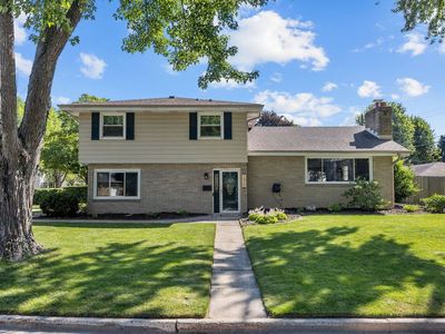 1420 S Riverdale Dr
