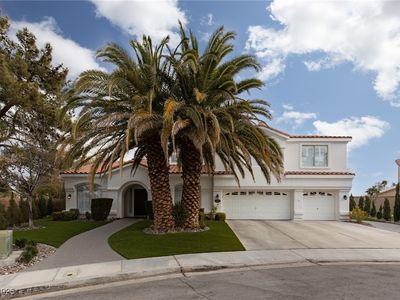 2000 Catalina Marie Ave