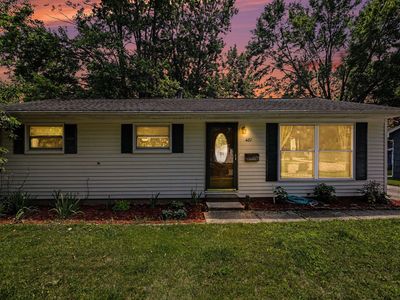 481 Argyle Cres