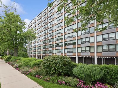 1630 Sheridan Rd UNIT 8K