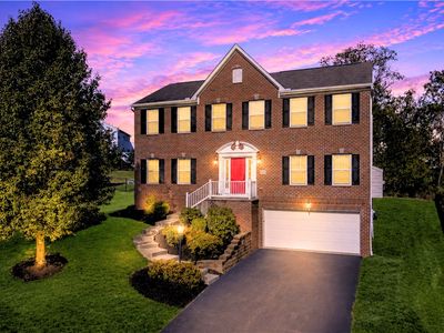 Property at 2076 Majestic Dr, Canonsburg, PA