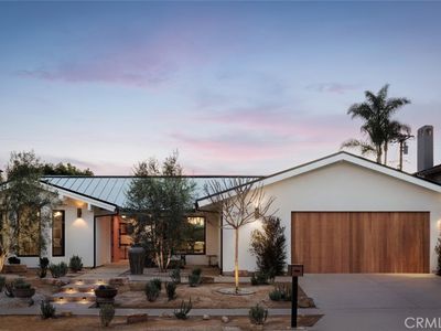 2437 Windward Ln